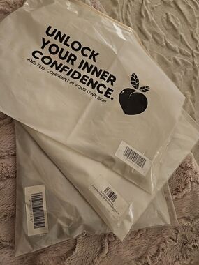 Peachy Shapewear Bundle Of 3 Items M/L NWT